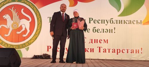 Районда Республика көнен бәйрәм иттеләр