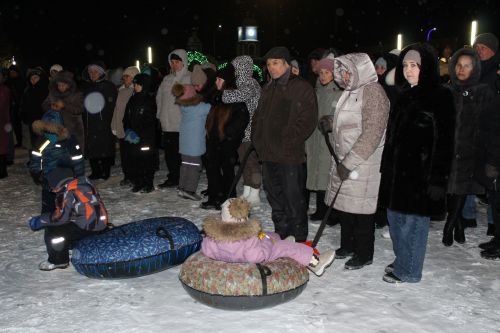 Теләче халкы Искечә Яңа елны каршы алды