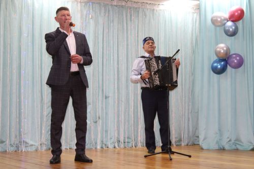 Гармунчы булсын ярың...