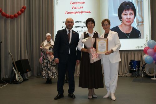 Укытучылар көненә багышланган тантаналы чара узды