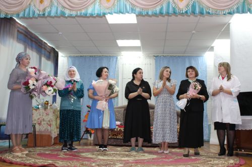 Елаттылар да, көлдерделәр дә…