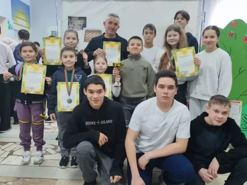 Илшат Хәйруллин истәлегенә багышланган шахмат ярышы узды