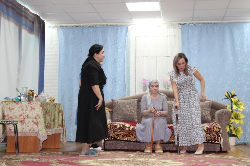 Елаттылар да, көлдерделәр дә…
