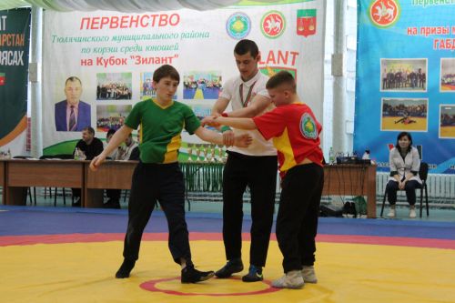 Ифтарлы көрәш бәйрәме