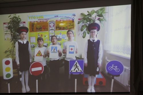 “Әти -әниләр юл куркынычсызлыгы өчен” дип исемләнгән республика бәйгесенең район этабы үтте