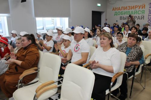 “Әти -әниләр юл куркынычсызлыгы өчен” дип исемләнгән республика бәйгесенең район этабы үтте