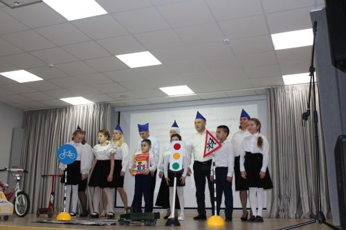 “Әти -әниләр юл куркынычсызлыгы өчен” дип исемләнгән республика бәйгесенең район этабы үтте