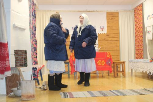 Олысы да, кечесе дә яратып карады