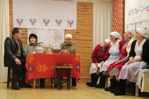 Олысы да, кечесе дә яратып карады