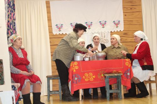 Олысы да, кечесе дә яратып карады