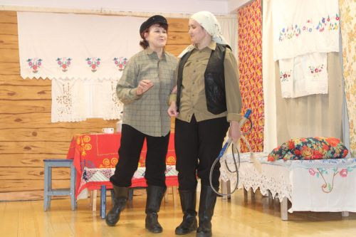 Олысы да, кечесе дә яратып карады