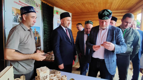 Пермь өлкәсенең Барда муниципаль округында  «Барда җыены» узды