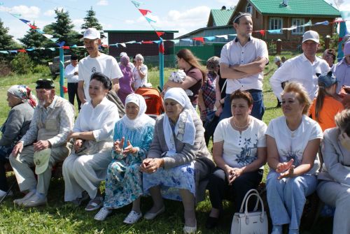Кече Кибәхуҗада узган сабан туе батыры билгеле