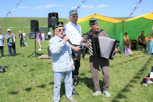 Кече Кибәхуҗада узган сабан туе батыры билгеле