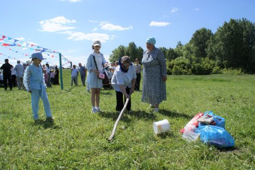 Кече Кибәхуҗада узган сабан туе батыры билгеле