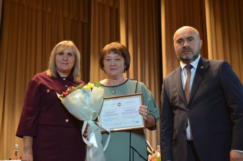 Мәгариф хезмәткәрләренең август киңәшмәсе узды