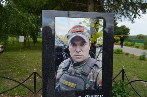 Флүр  Закировның исемен мәңгеләштерү максатыннан һәйкәл ачылды