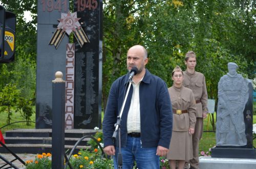 Флүр  Закировның исемен мәңгеләштерү максатыннан һәйкәл ачылды