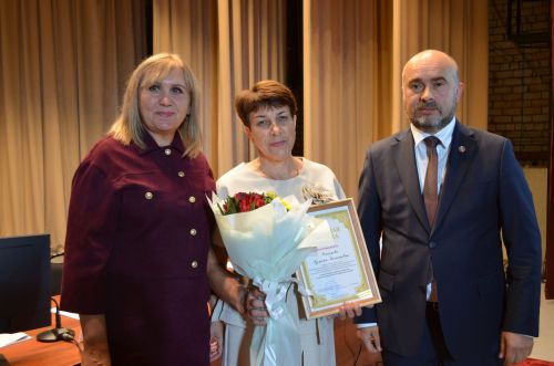 Мәгариф хезмәткәрләренең август киңәшмәсе узды