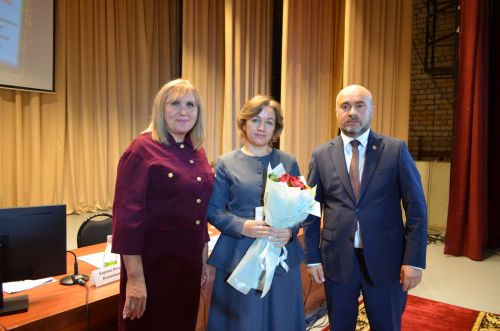 Мәгариф хезмәткәрләренең август киңәшмәсе узды