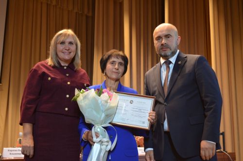 Мәгариф хезмәткәрләренең август киңәшмәсе узды