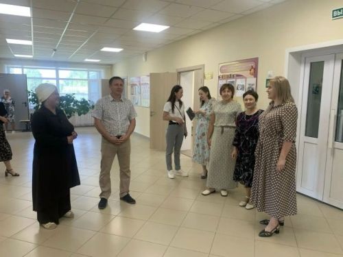 Мәгариф оешмаларын кабул итү буенча комиссия үз эшен башлап җибәрде