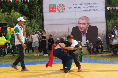 РСФСРның спорт остасы  Фоат Шайдуллин истәлегенә көрәш турниры узды
