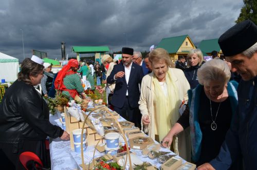 Теләчедә гастрофестиваль узды (фоторепортаж)