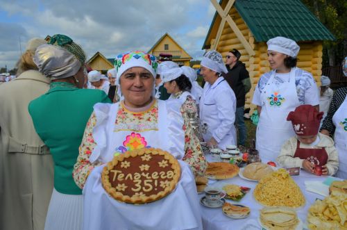 Теләчедә гастрофестиваль узды (фоторепортаж)