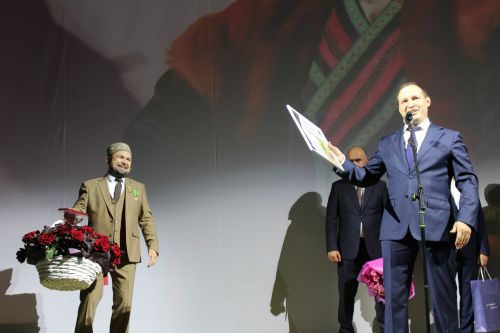 Алмаз да атлы булды