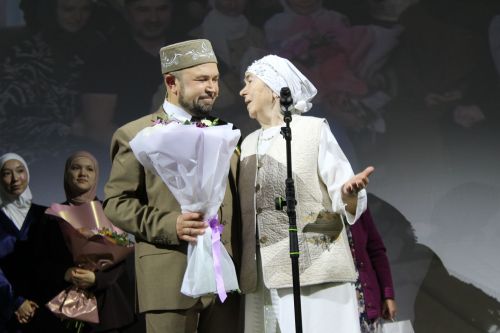 Алмаз да атлы булды