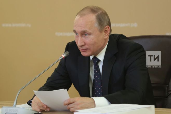Путин: Татарстан беренче чираттагы проблемаларны хәл итүнең яхшы үрнәген күрсәтә