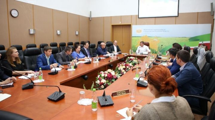 Марат Зяббаров провел рабочее совещание по разработке Единой информационной системы агропромышленного комплекса РТ