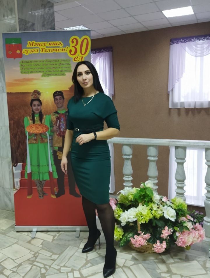 Директор Узякского сельского дома культуры Майсурадзе Кристина стала победителем  с проектом "Аврора Паруса Надежды"