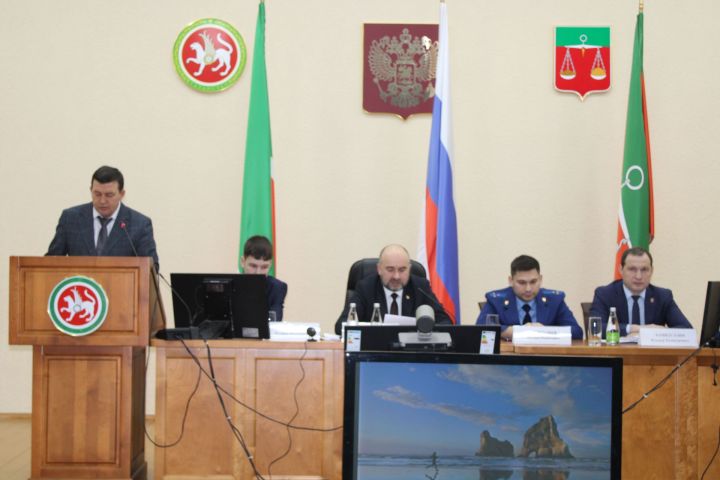 Коррупциягә каршы көрәш буенча  район комиссиясенең  утырышы узды