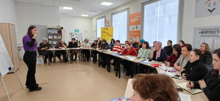 В молодежном центре «Киләчәк» прошёл обучающий семинар по грантам