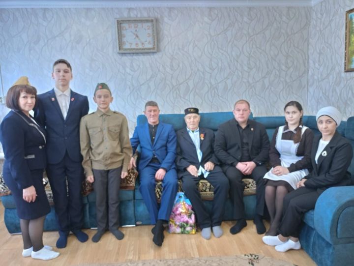Олы рәхмәт хисләре белән