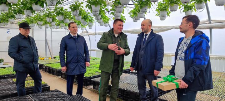 Урман хуҗалыгы министры  районга  эш  сәфәре  белән  килде