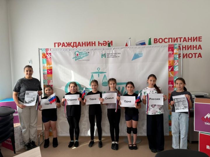 30 сентября — День воссоединения Донецкой и Луганской Народных Республик