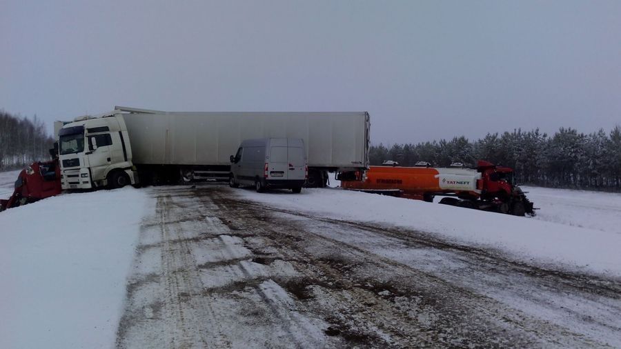 Погода актаныш татарстан на 3 дня подробно. Подслушано в Актаныше авария. ДТП Баженова смертельное ДТП Актаныш. Актаныш зимой.