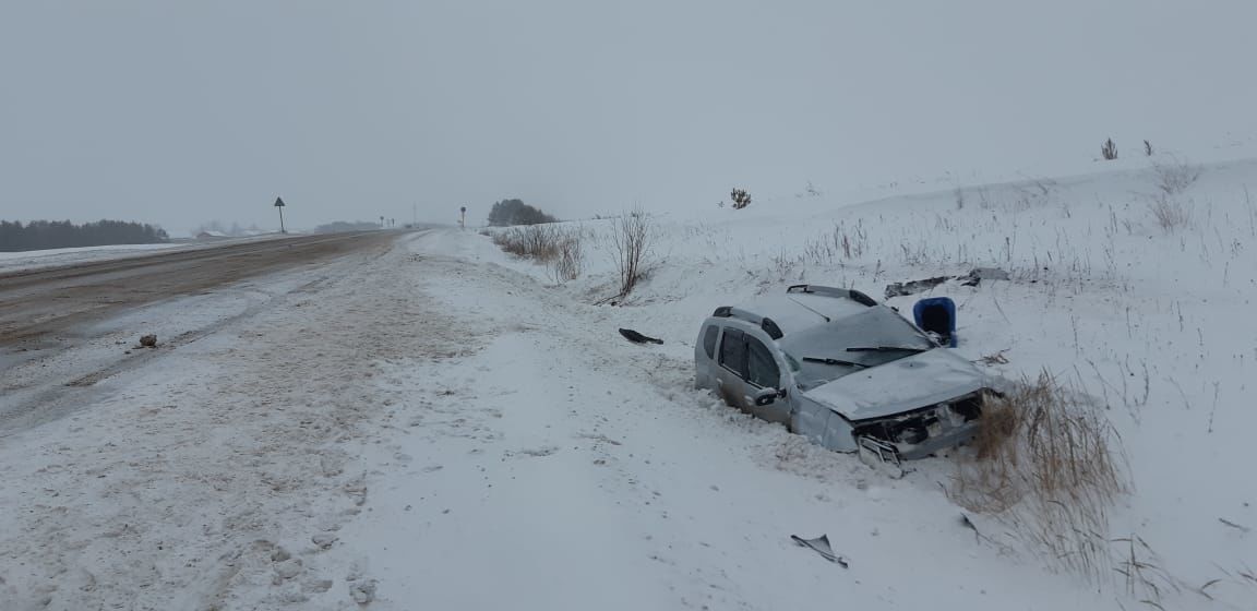 *Детские автомобильные кресла  в очередной раз спасли жизни юных пассажиров*