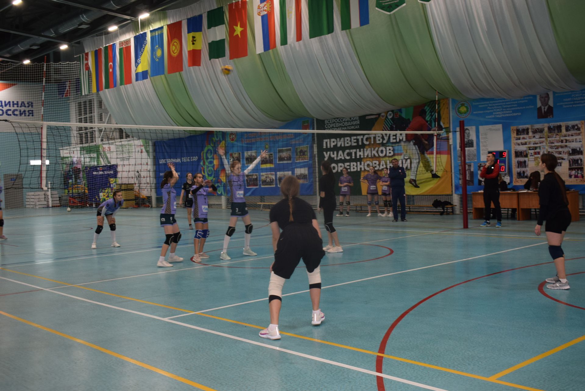 Кызлар җыелма командалары арасында волейбол буенча район турниры