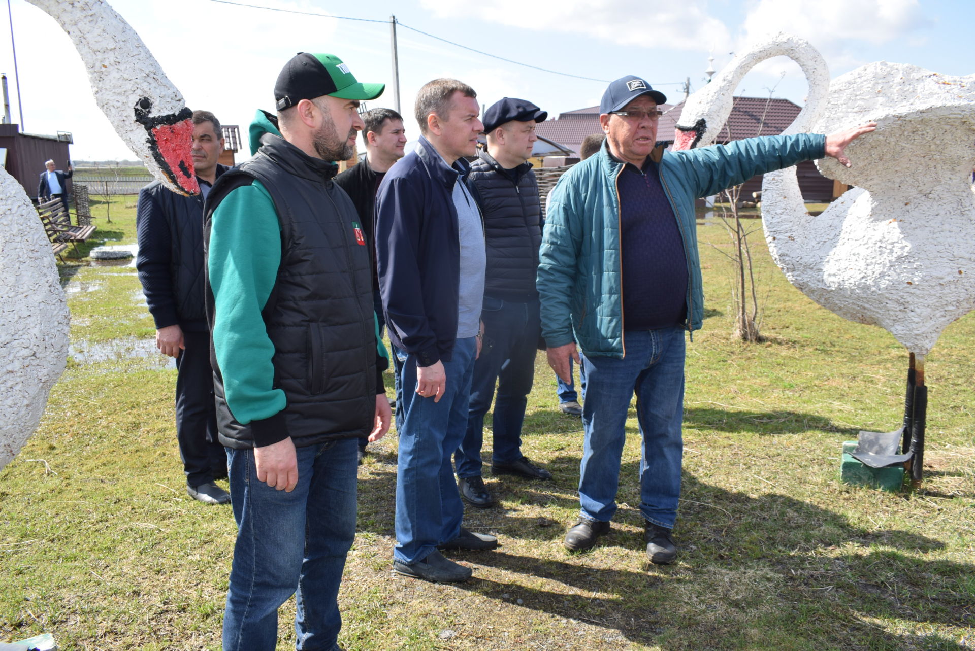 Аграр министр килде