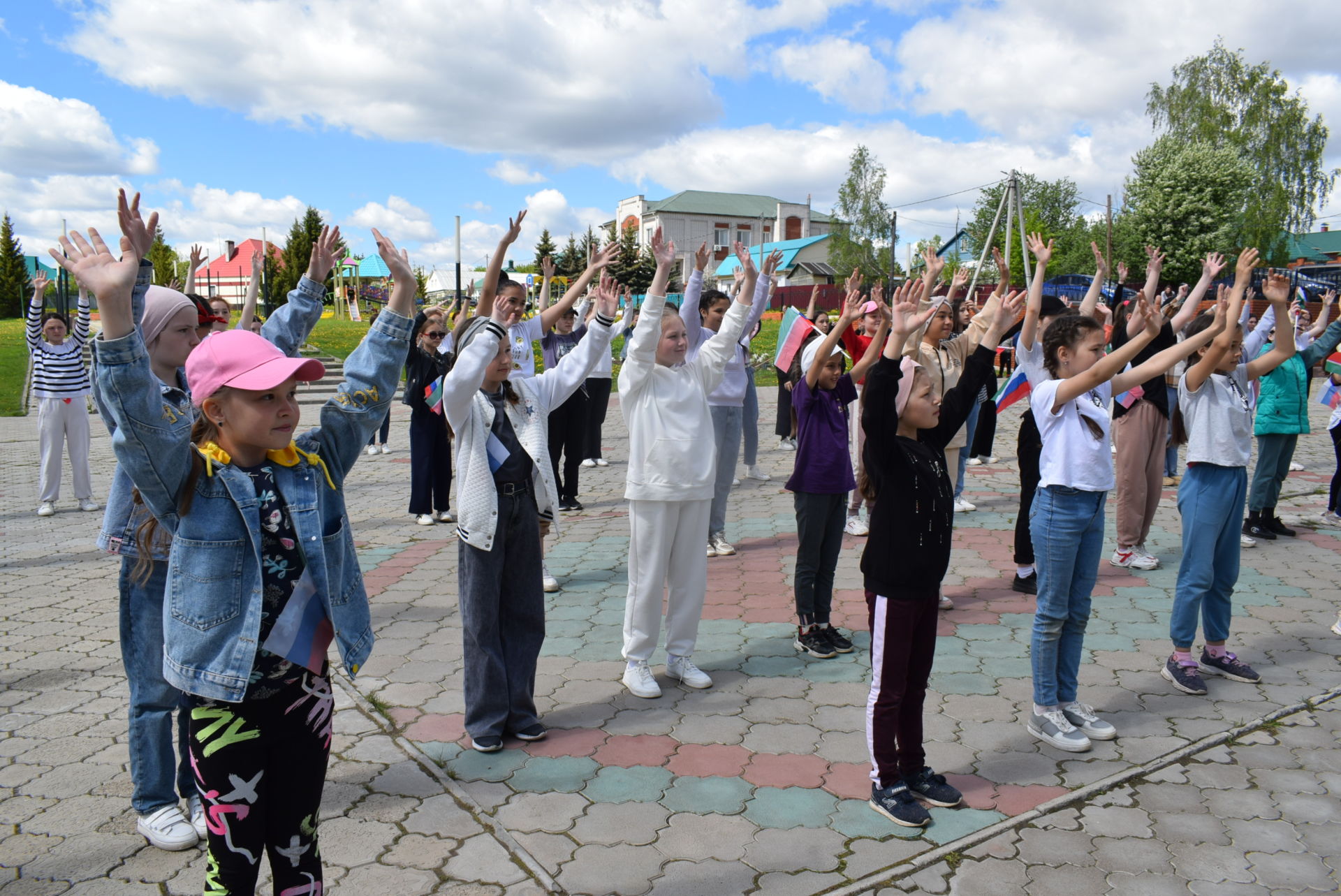 Зур әзерлек алып барыла