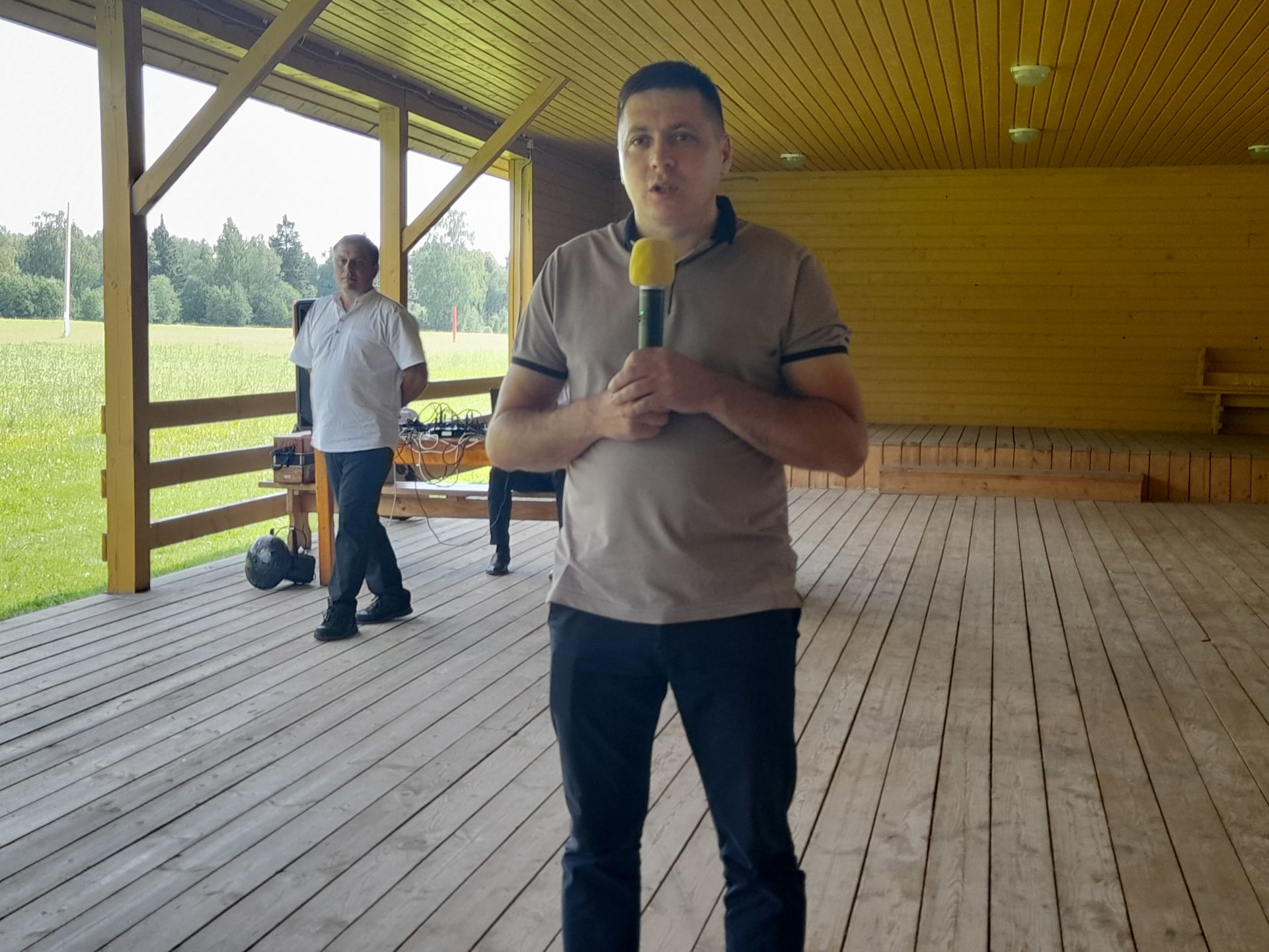 Почта бүлекчәләрендә эшләүчеләр бүләкләнде