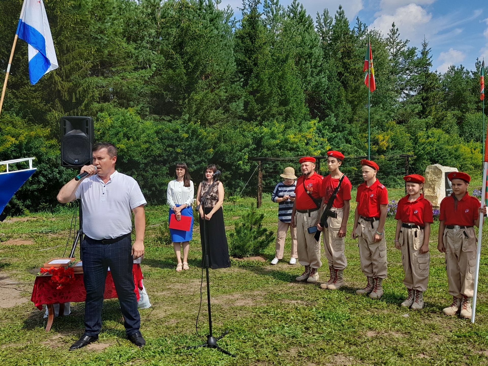 Теләче Дан аллеясында, хәрби диңгез флоты көне уңаеннан һәйкәл ачылды