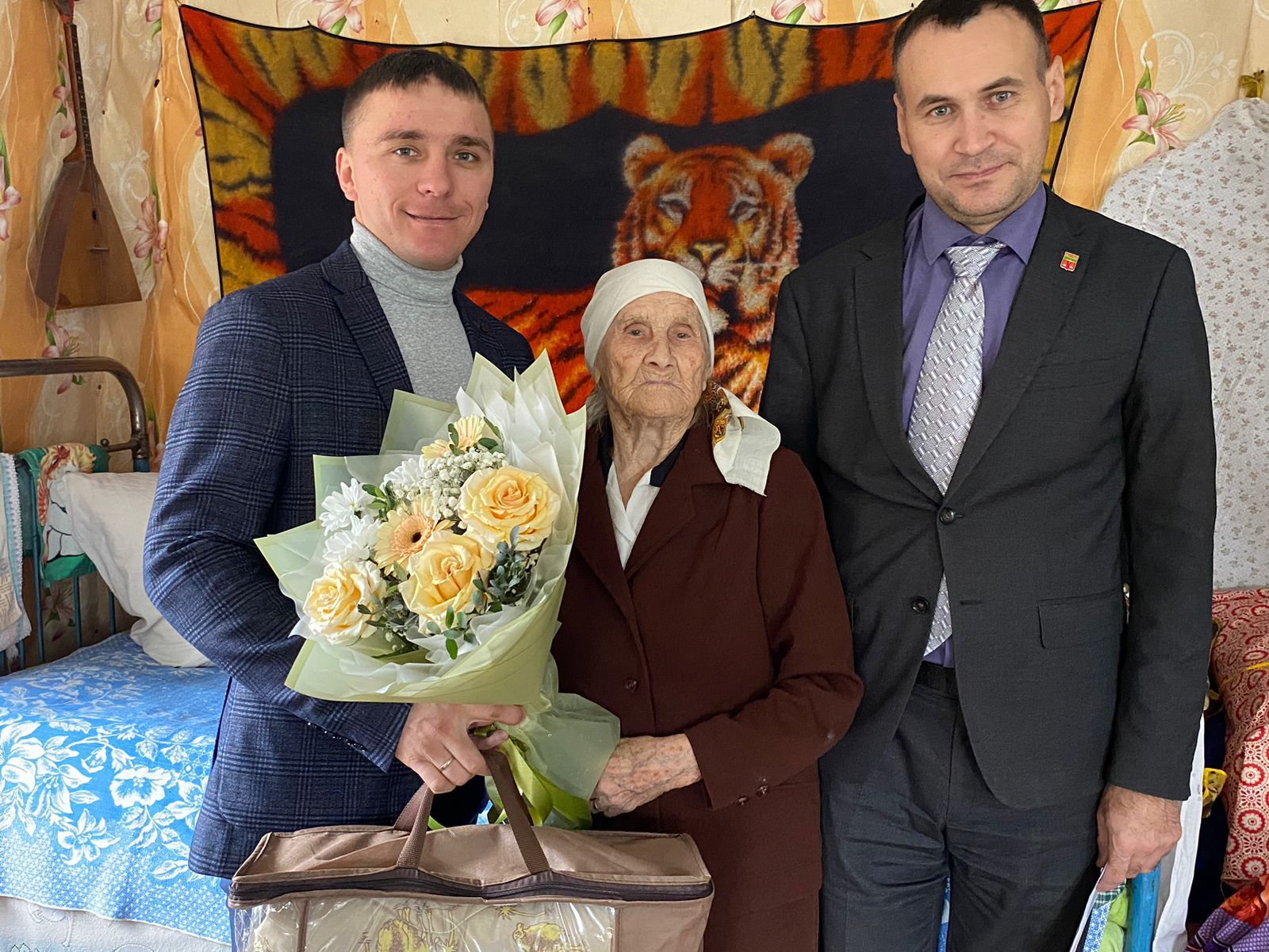 Бүген Тактамыш авылында яшәүче Анна Васильевага 95 яшь тулды.