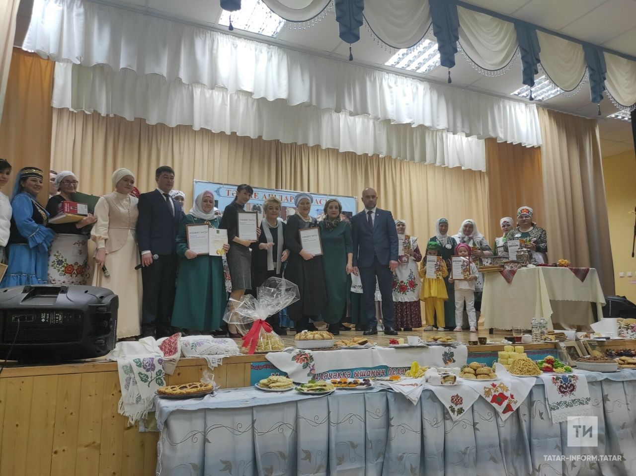 Теләче районында Юныс Әхмәтҗанов исемендәге фестиваль җиңүчеләрен бүләкләделәр