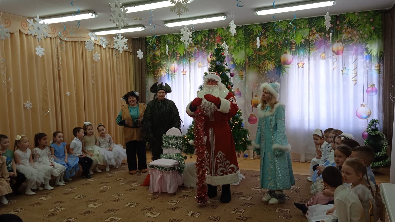Теләчедә Яңа ел иртәләре башланды