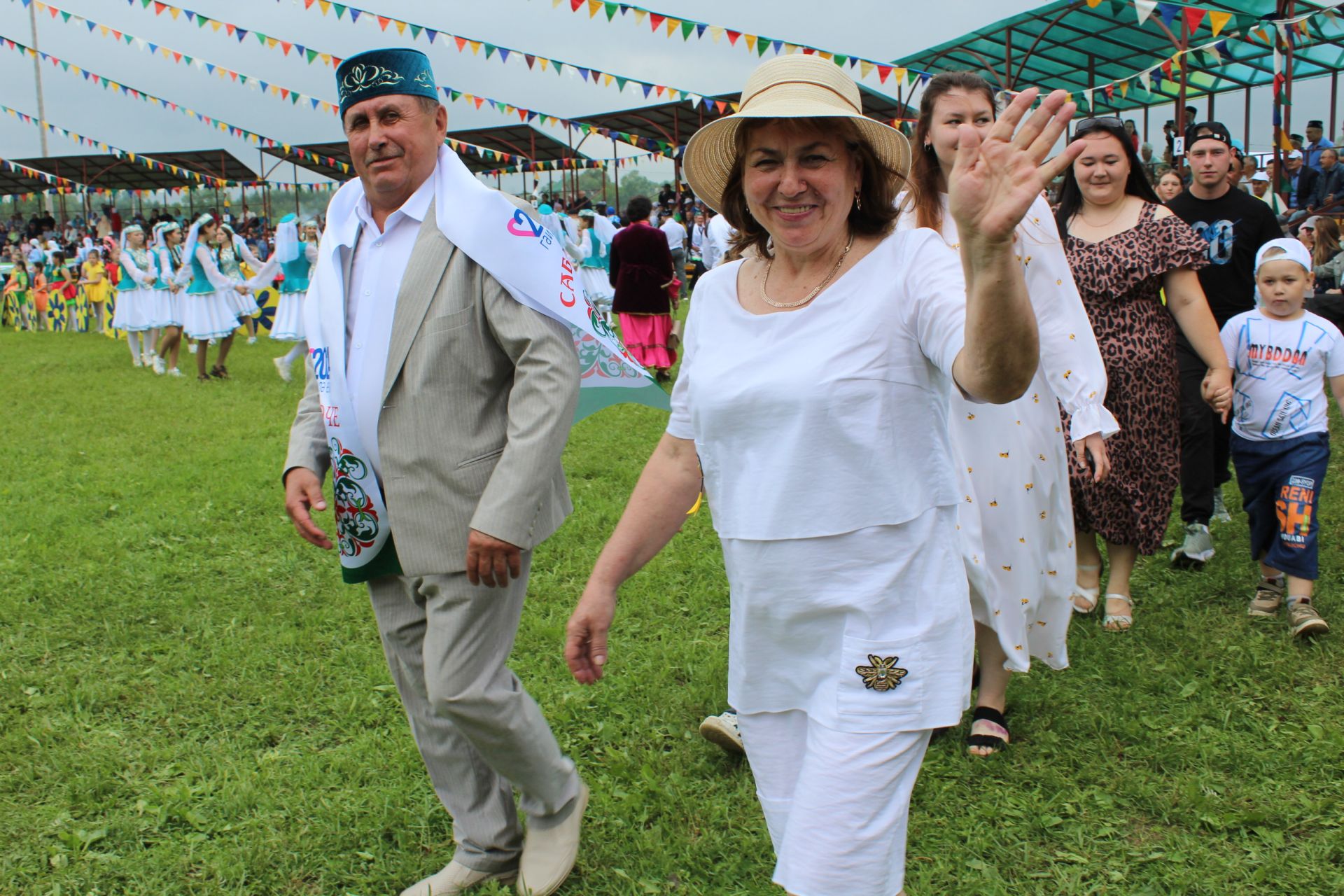 «Икмәк булса, җыр да була»:  сабантуенда алдынгыларны бүләкләделәр